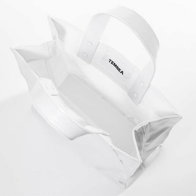 「TEMBEA PAPER TOTE ホワイト MEDIUM」20,900円（税込）