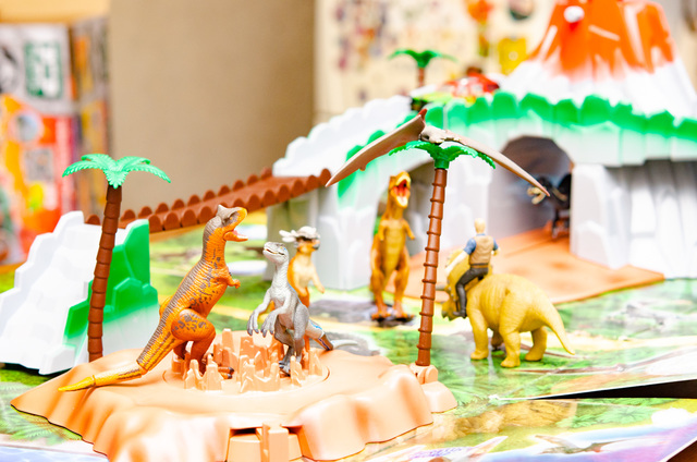 アニア 探検! ジュラシック・ワールド｜希望小売価格 6,480円（税抜）｜タカラトミー