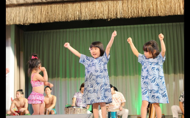 子ども向けのフラダンス体験も！