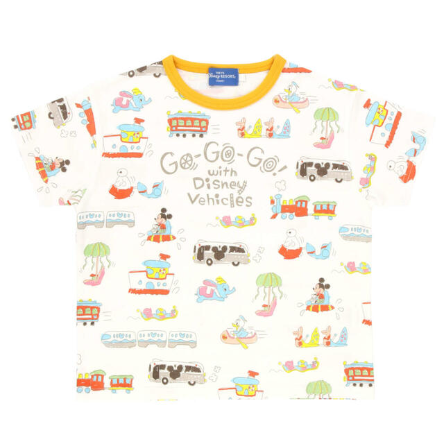 Tシャツ 2,300円｜東京ディズニーリゾート「Go-Go-Go! with Disney Vehicles」グッズ｜販売店舗：東京ディズニーランド「グランドエンポーリアム」、東京ディズニーシー「キス・デ・ガール・ファッション」｜発売日：2024年7月11日（木）