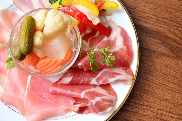 前菜盛り合わせ