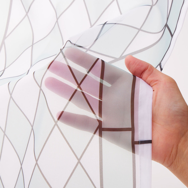 ステンドグラスのようなボイルレースカーテン「プリンセス」｜7,990～10,490円（税込）