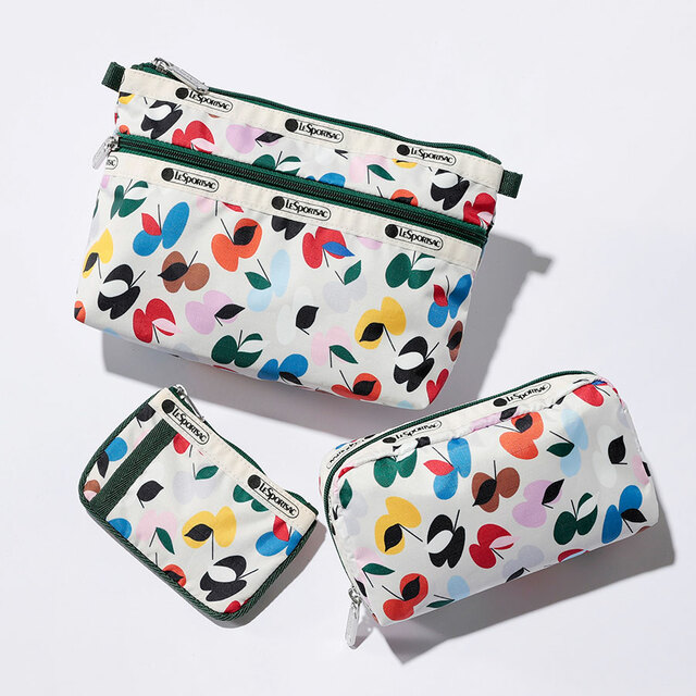 【レスポートサック×SHOGO SEKINE／City of Apples】上：Cosmetic Clutch（高さ15×幅19×奥行6cm・6,600円）／中：Key Card Holder（高さ8×幅12cm・6,380円）／下：Rectangular Cosmetic（高さ9×幅16×奥行5cm・6,050円）