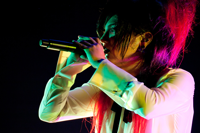 DEZERT・千秋（Vo）／（撮影・さわきみのり）