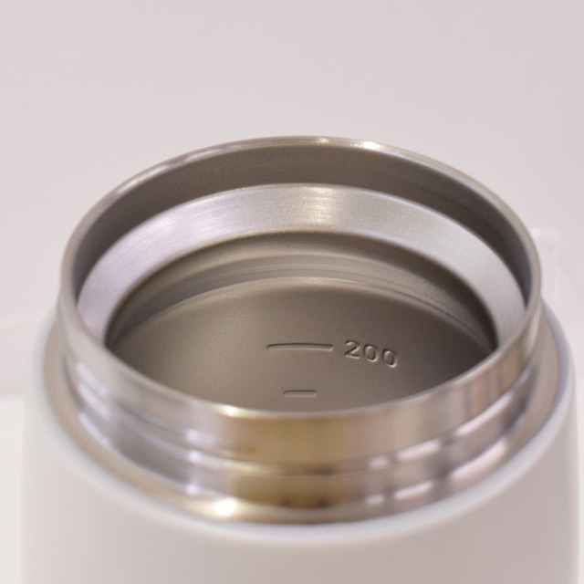 【Sabu】湯量・水量の目安が分かる目盛り付き