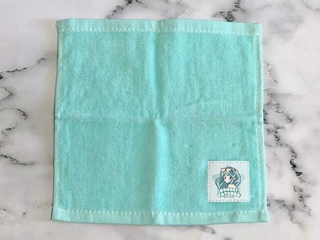【100円ショップ×うる星やつら】タオルのサイズは20cm×20cm。一般的なタオルハンカチより小さめなサイズ。