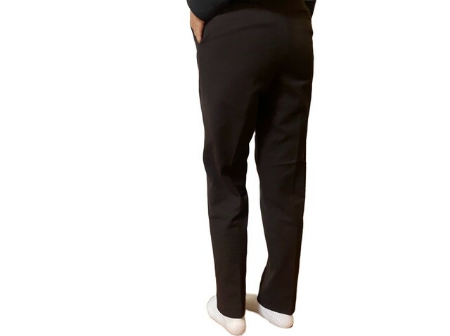 【ユニクロ　ヒートテックスマートパンツ】身長163cm・Sサイズ着用でくるぶしが隠れるくらいの丈感です