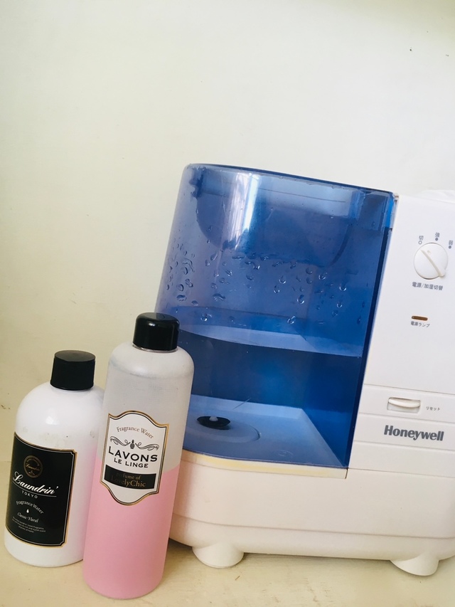 Honeywell スチーム式加湿器＆ランドリン・ラボンフレグランスウォーター