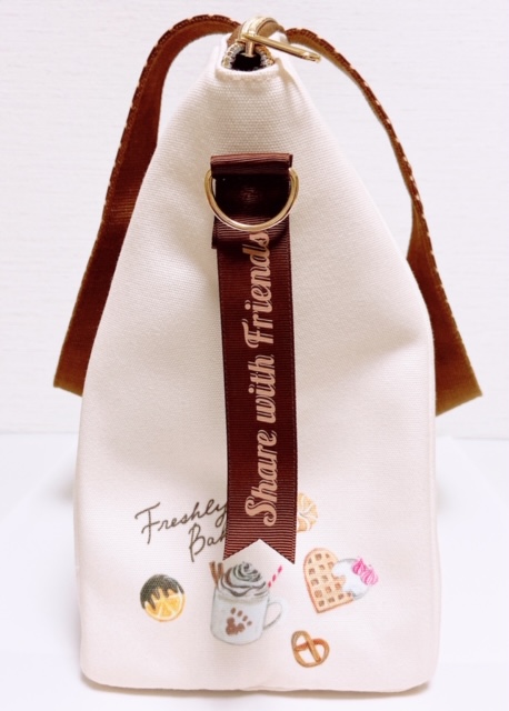 リボンタグがポイント