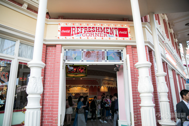 東京ディズニーランド「リフレッシュメントコーナー」
