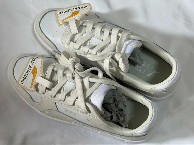 【PUMA ウィメンズ キャリーナ ストリート スニーカー】サイズは22.0～26.0cmまで0.5cm刻みで展開。細かく選べるのが嬉しいポイント！