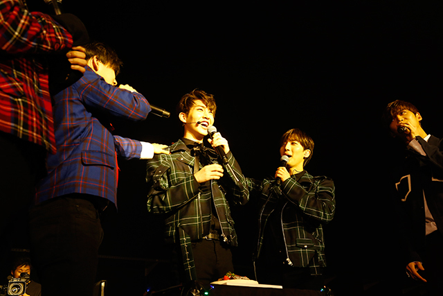 PENTAGON　12月10日＠東京・豊洲PIT