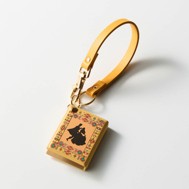 ストーリーブック型ハングウォッチ（選べるキャラクター）|￥7,480 （税込）