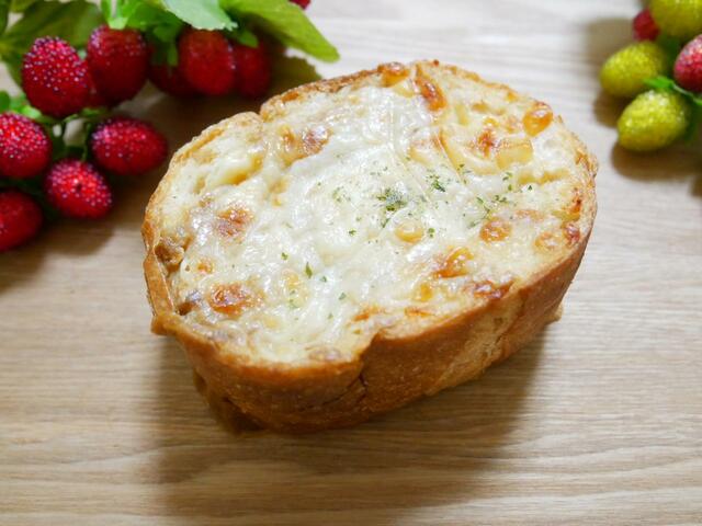 パンdeオニオングラタン