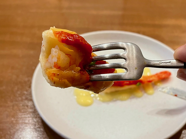 【MOMO Stand Tokyo】エビチリのような味わいのエビモモ