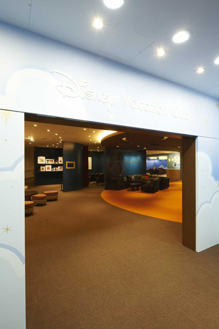 2階に上がれるのは事前予約者のみという、ちょっと特別な空間