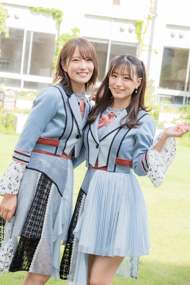 左から小嶋花梨、上西怜