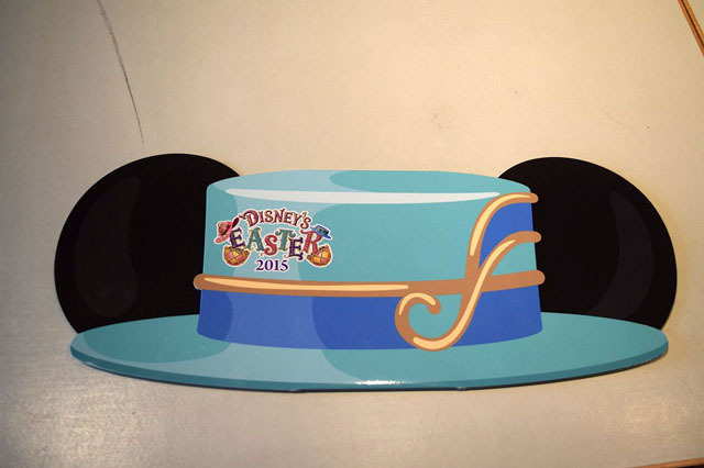 ミッキーのボンネット型オリジナルフォトフレーム ©Disney