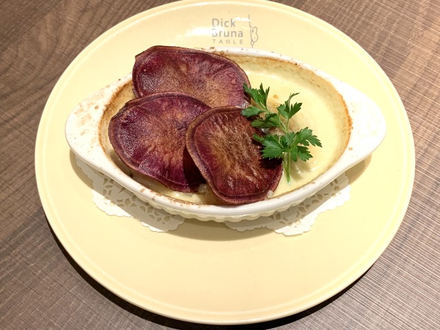 “ヤンソンさんの誘惑” (アンチョビ風味のグラタン)