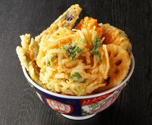  白海老のかき揚げ天丼
