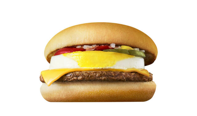 【マクドナルドの中の人が推すメニューランキング 7位】「エッグチーズバーガー」250円～（税込）