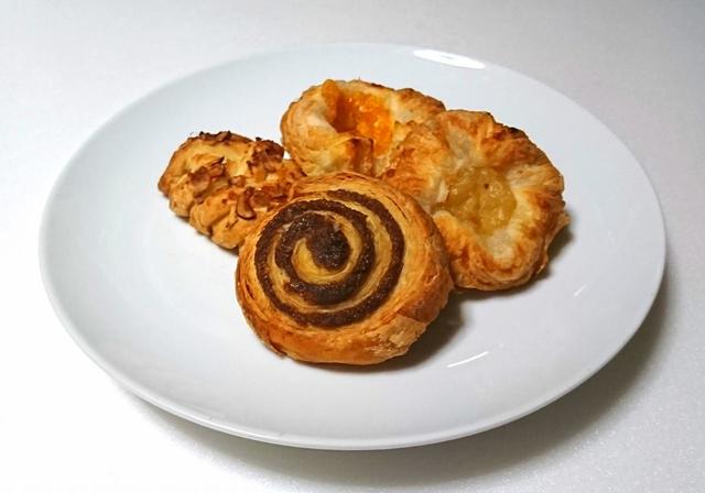 【カークランドシグネチャー　バラエティーミニデニッシュ　20個　798円】一部のフレーバーは、時期によって入れ替わる