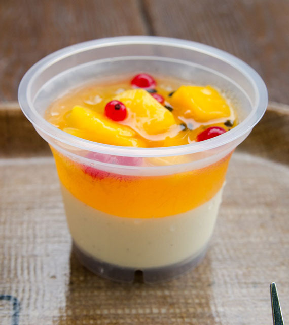 「ユカタン・ベースキャンプ・グリル」スペシャルセット／東京ディズニーシー「ディズニー・サマーフェスティバル2015」