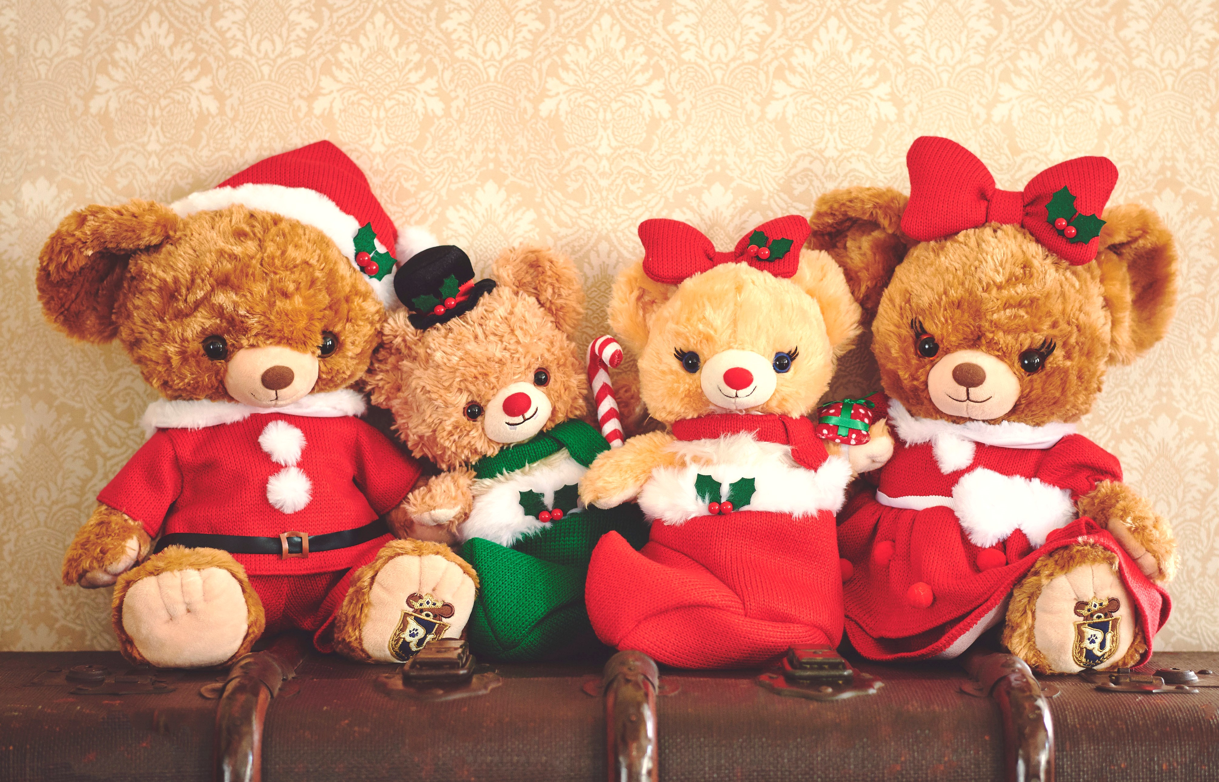ユニベアシティーのぬいぐるみストラップ、クリスマス 【公式通販】