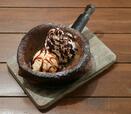 「チョコレートラヴァー」＜価格：1,199円＞【夏限定アンデスメロン登場！カリッともっちり「ダッチベイビーパンケーキ」が半額で食べられるキャンペーンも！】