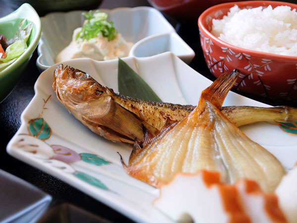 鳥取ならではのカレイの味を堪能