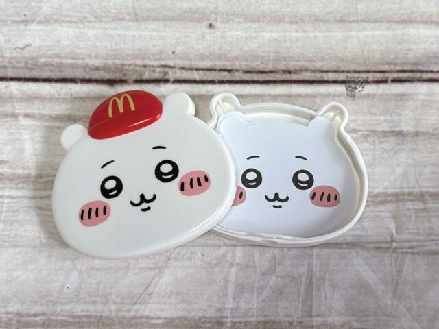 【ちいかわハッピーセット第二弾/ちいかわのメモセット】ケースの蓋を開けるとメモが登場!