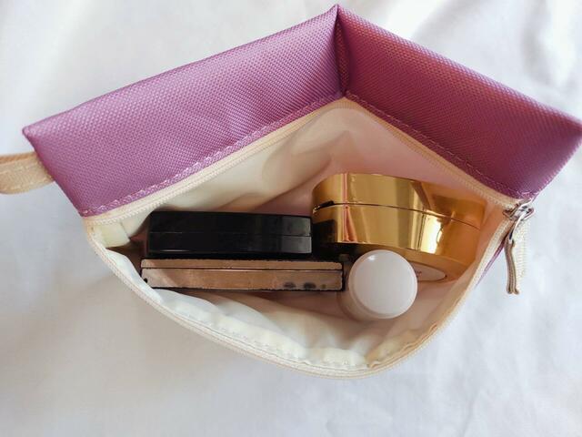 化粧品ポーチにぴったり
