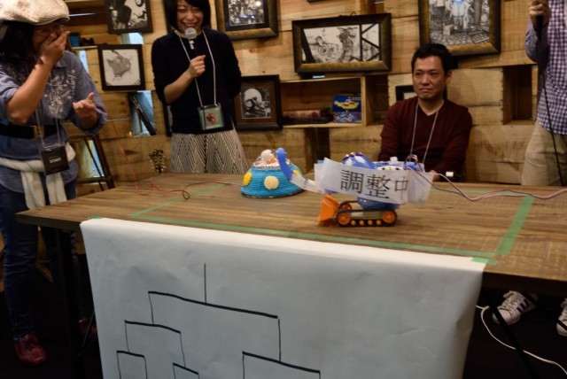 超ヘボいロボット「ヘボコン」のロボたち