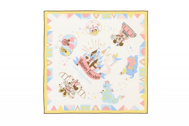 ランチチーフ 1,200円|サイズ:縦約43×横約43cm|販売店舗:東京ディズニーランド「キングダム・トレジャー」、東京ディズニーシー「ヴィラ・ドナルド・ホームショップ」