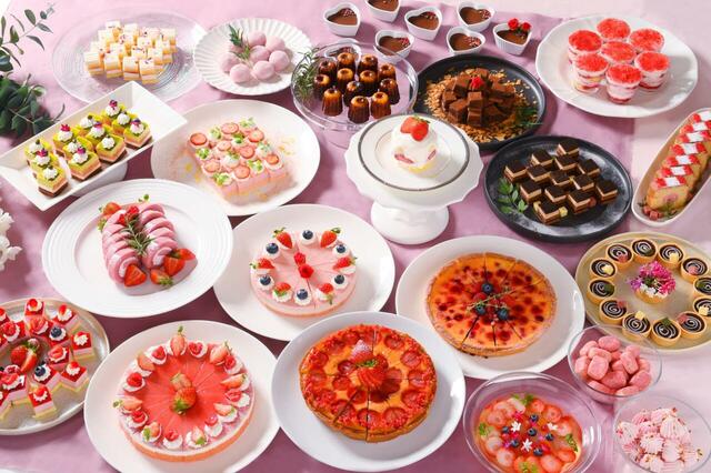 「いちごスイーツフェス」【ホテルプラザ神戸の豪華すぎる「冬のごちそうバイキング」にクリスマス限定ディナーメニューが登場!】