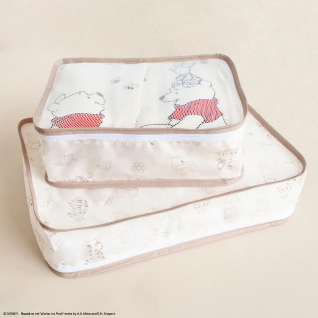 収納ポーチS 330円、収納ポーチM 550円｜キャンドゥオリジナル／ディズニーシリーズ「くまのプーさん」第2弾