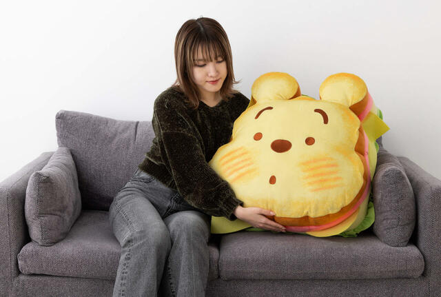 ディズニーキャラクター Nuiパン すごく大きなサンドウィッチクッション プー 