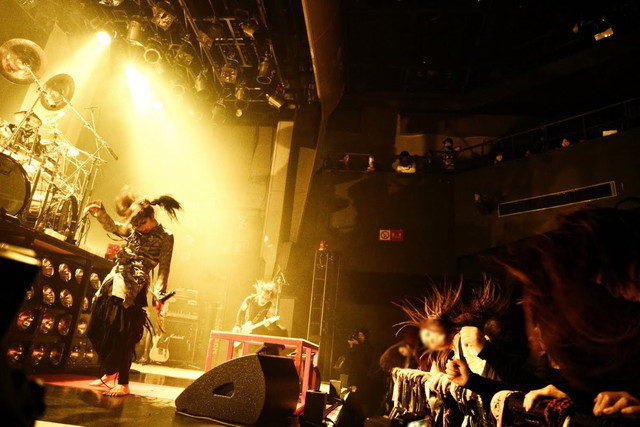 DEZERT　　撮影：小林裕和