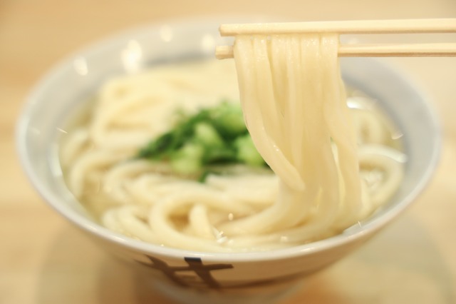 肉系さぬきうどんの店「甚三」