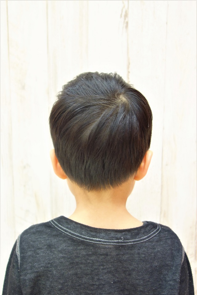 「ナチュラルショート」バック ©KID'S HAIR DESIGN CHOKKIN'S