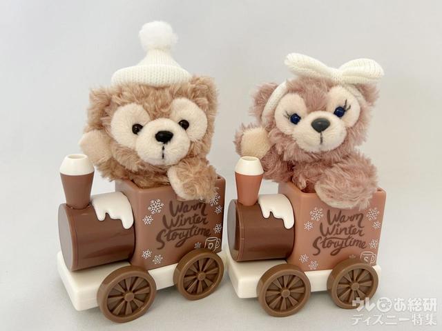 「ダッフィー&フレンズのウォームウィンター・ストーリータイム」ぬいぐるみバッジ