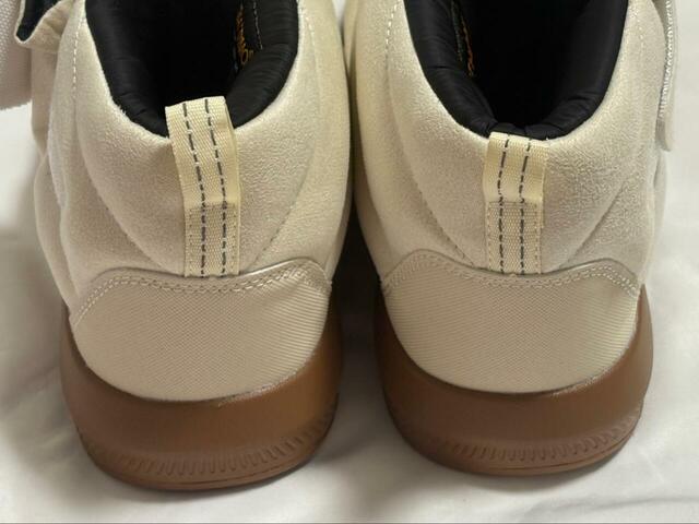 【ワークマン　防寒ブーツ ケベックショート】プルストラップ付きで脱ぎ履きしやすいのもポイント◎