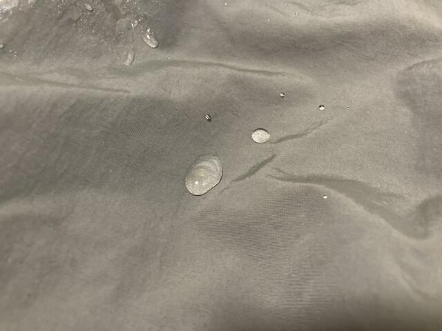 【ワークマン M47タイプユーティリティカーゴパンツ】撥水加工で水や油汚れにも強い！