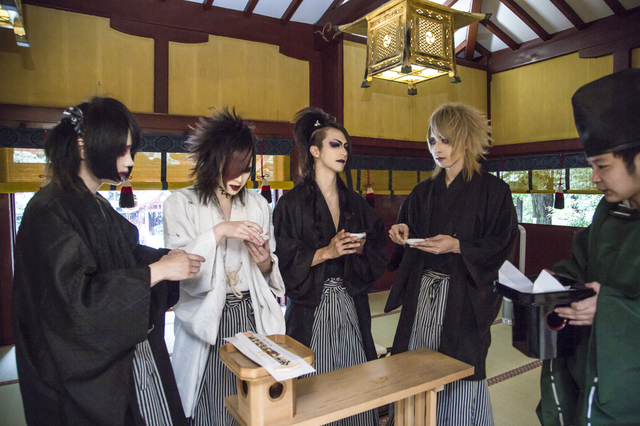 まみれた（撮影：沢田ポンヤ）