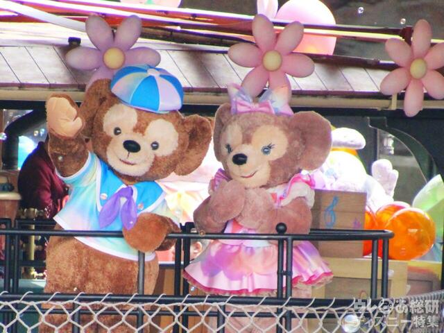 ダッフィー&フレンズのカラフルハピネスジャーニー