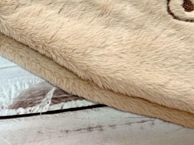 お色は柔らかい印象のベージュ。まるでぬいぐるみのよう…！