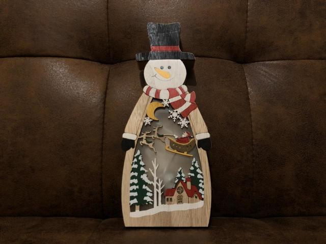 【AWESOME STORE】ウッドLEDデコ Story Snowman 790円（税込869円）