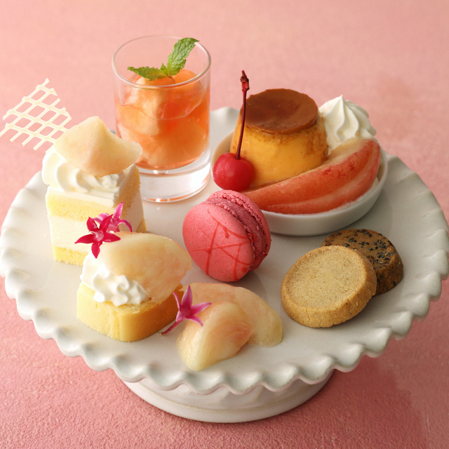 「KIHACHIのアフタヌーンティー ～ピーチスペシャル～」＜7月17日～ 9月2日＞【旬の桃に溺れそう！キハチのスペシャルな“桃”のアフタヌーンティーで贅沢なひととき】