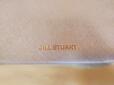 ゴールドのロゴが高級感あり【JILL STUART付録：ストラップ付きポーチ】