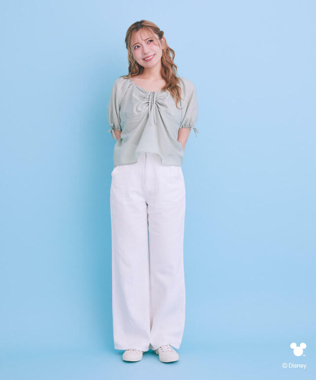 ストレートデニムパンツ ￥11,900｜Areeamディズニーコレクション「ミッキー＆ミニー」